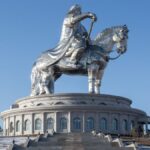 Moğolistan: Tarihi, hayvan ve bitki hayatı, ekonomisi, dini ve dili