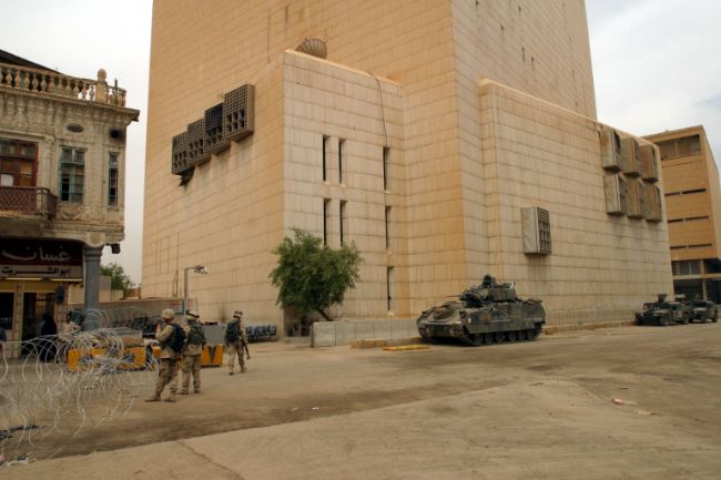 Tarihin en büyük soygunları 7 Baghdad bank hires