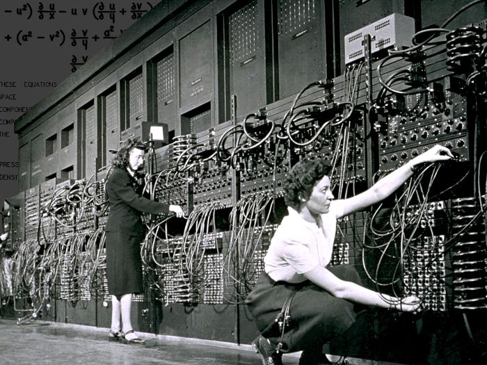 Bilgisayarın İcadı: İlk Bilgisayardan Günümüze 2 1947-1955 arasında ENIAC (Elektronik Sayısal Entegratör ve Bilgisayar) makinesi.