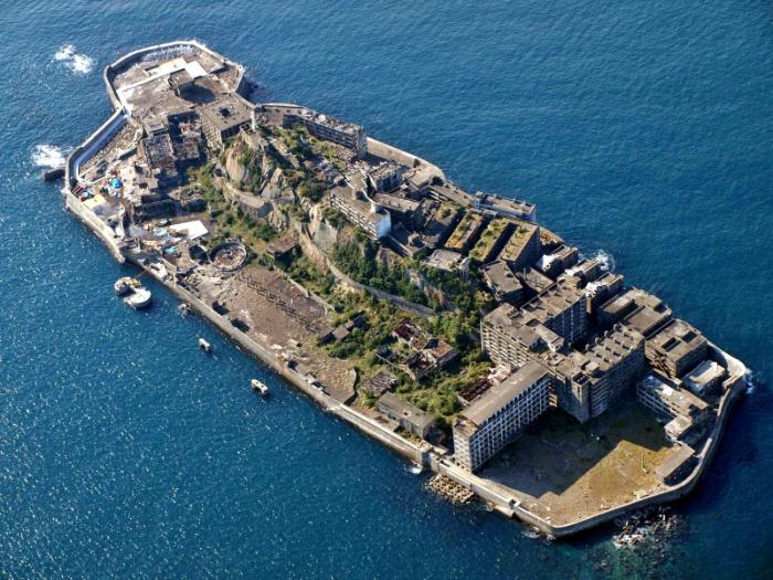 Terk Edilmiş Ünlü Kent ve Kasabalar 4 Hashima Adasi 1