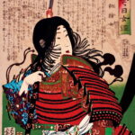 Tomoe Gozen'in vahşi bir tasviri onu tam zırh içinde yakalar.