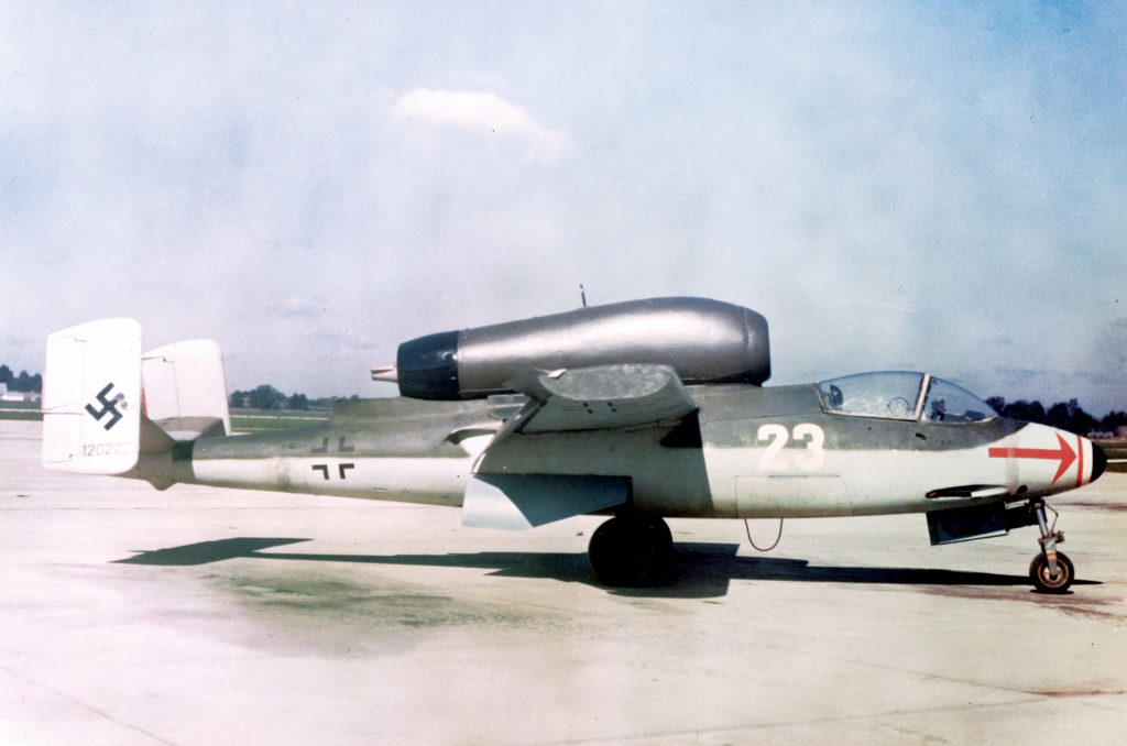 II. Dünya Savaşı'nın En Kötü Uçakları 7 Heinkel He-162 Salamander
