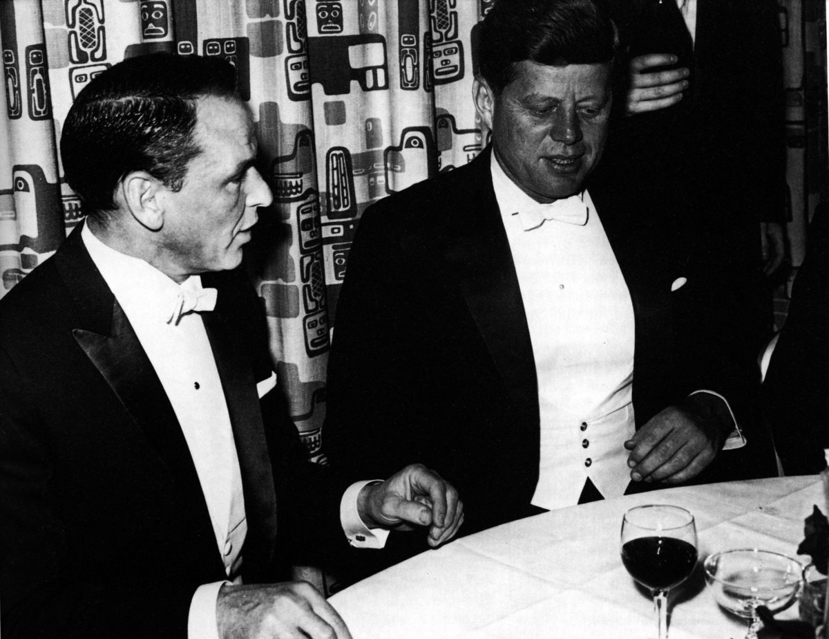 Frank Sinatra'nın mafyayla olan geçmişi 3 frank kennedy