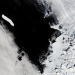 Drake Geçidi'nde Buzdağı A-76A