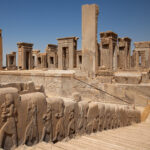 Persepolis'ten Ahameniş Baş-Rölyef Sanatı.