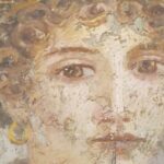 Balmumu tabletleri ve kalemi olan kadın ("Sappho" olarak adlandırılır)