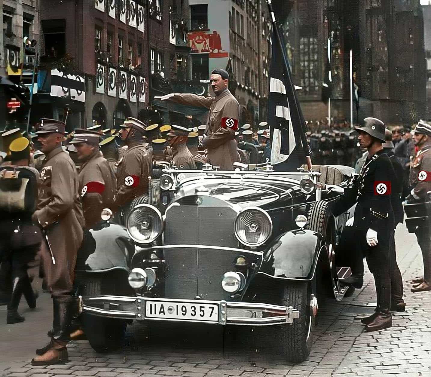 Hitler'in Arabaları: Adolf Hitler Hangi Arabaları Kullanıyordu? 5 Mercedes-Benz 770 Adolf hitler
