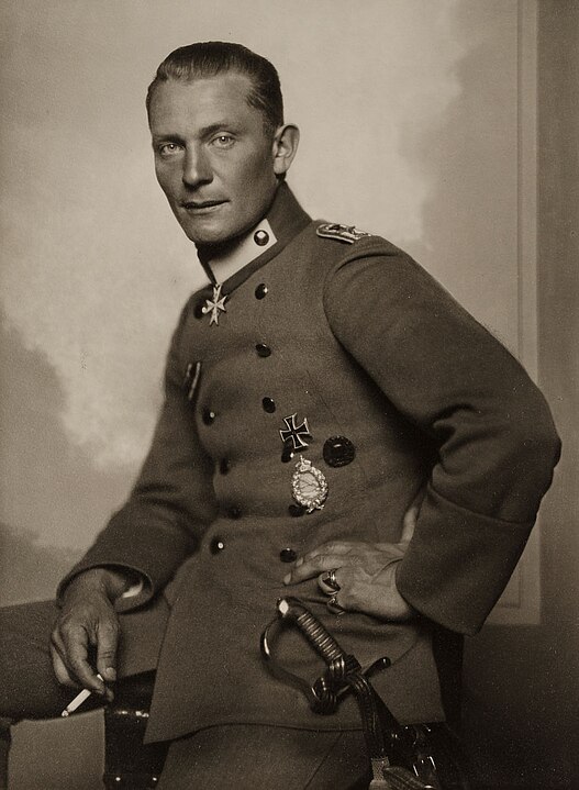 I. Dünya Savaşı'nın En İyi Avcı Pilotları 4 Hermann Göring'in I. Dünya Savaşı'nda savaş pilotu olduğu zamanki portresi.