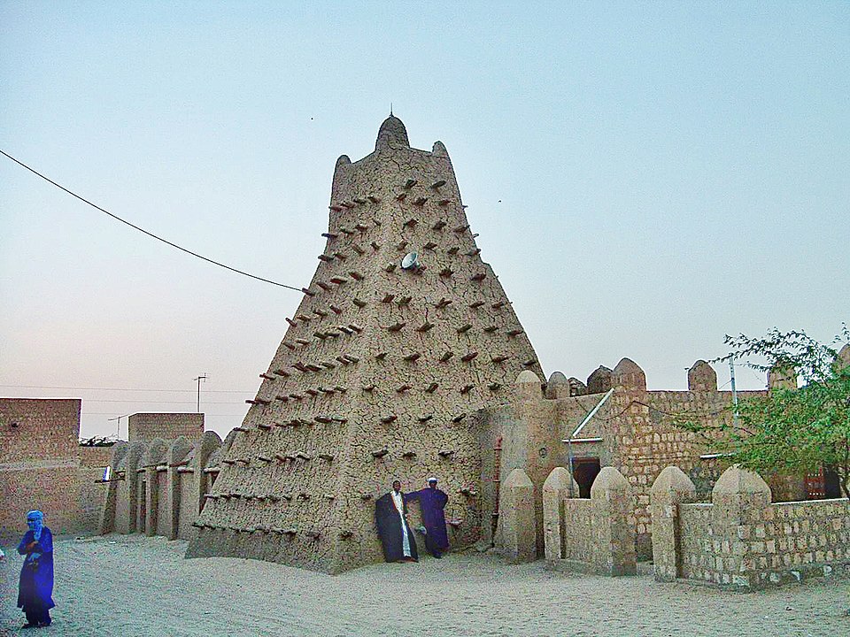 Songhay İmparatorluğu: Afrika'nın En Büyük İmparatorluğunun Yükselişi ve Çöküşü 4 960px 2007 Sankore Mosque Timbuktu 02