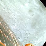 5 Ağustos'ta Ay yörüngesine yerleştirme sırasında Chandrayaan-3 iniş aracı tarafından görüntülenen ayın görüntüsü.