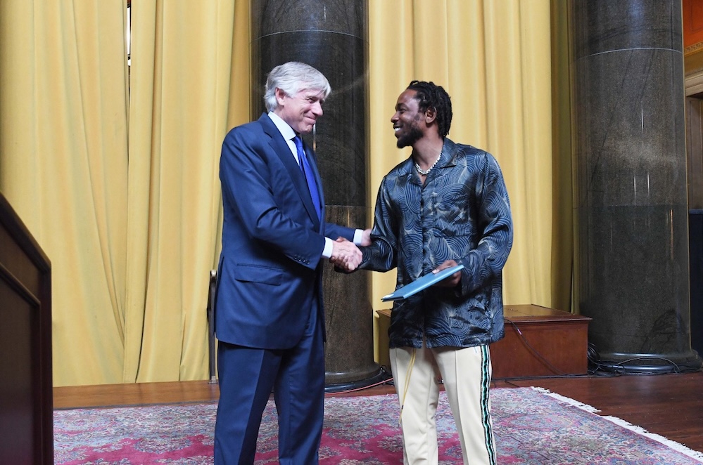 Hip-Hop'ın Arkasındaki Mesaj Nedir? 2 Kendrick Lamar 2018 Pulitzer Müzik Ödülü