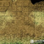 Maya paneli keşfedildi