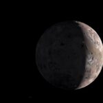 Bunlar Jüpiter'in uydusu Io'nun 3 Şubat 2024'teki karşılaşmasından JunoCam görüntüleri.