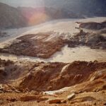 Roma yerleşkesinin kalıntılarıyla birlikte Mons Claudianus'un görünümü