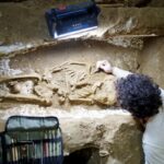 nekropol ve Merovenj lahitleri