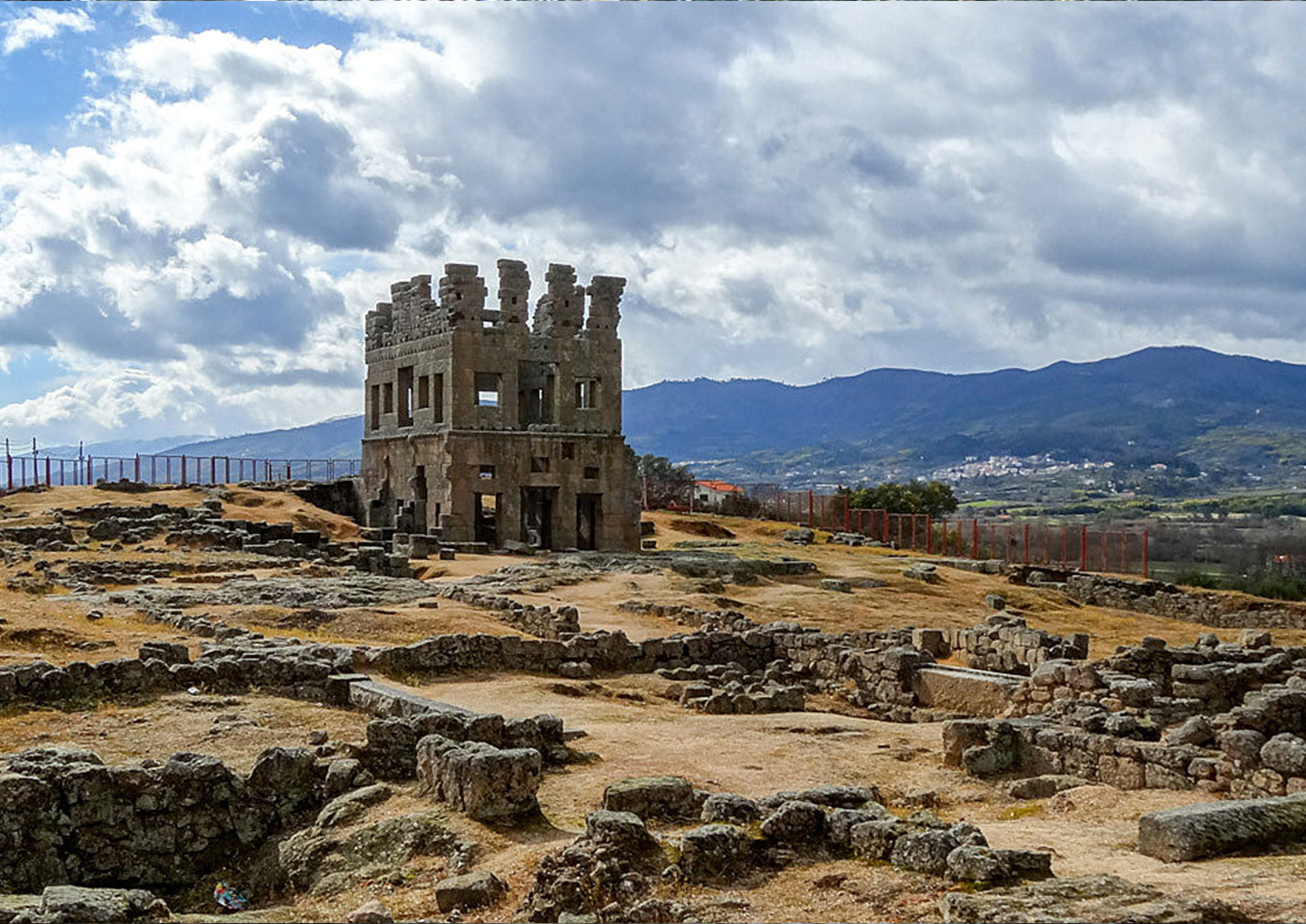 Portekiz'deki Keltler ve Büyüleyici Anıtları 1 Torre de Centum Cellas